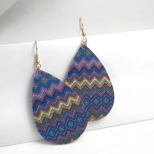 Genuine Leather Earrings (Blue Zig Zag)